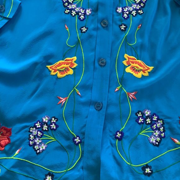 Vintage Diane Von Furstenberg 100% Silk Floral Embroidered Blouse - Picture 9 of 9